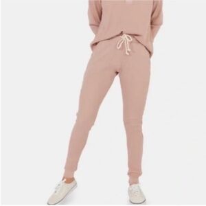 MATE The Label 100% Organic Terry Classic Jogger in Rose / Pink Size L